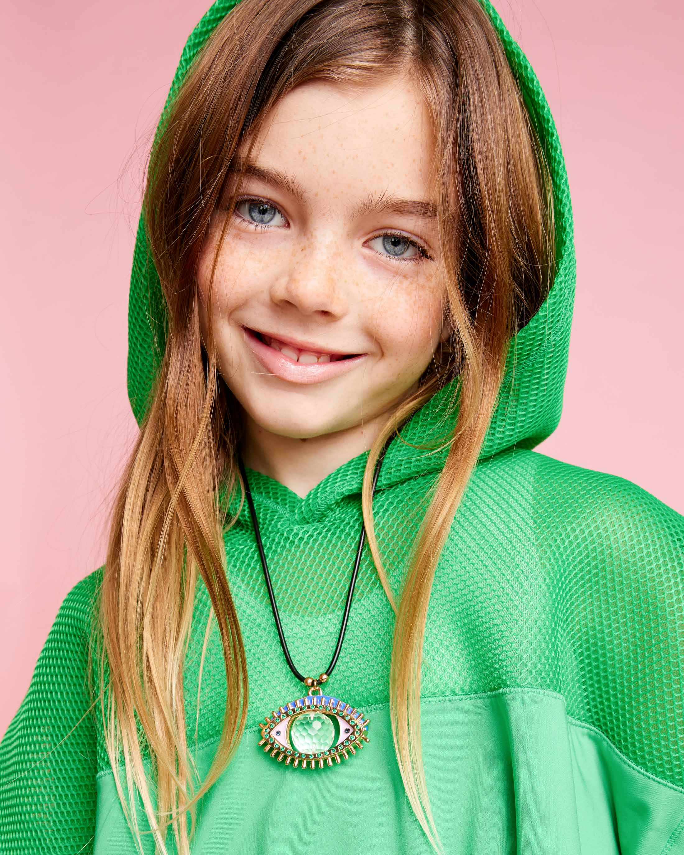 Suncatching Eye Necklace
